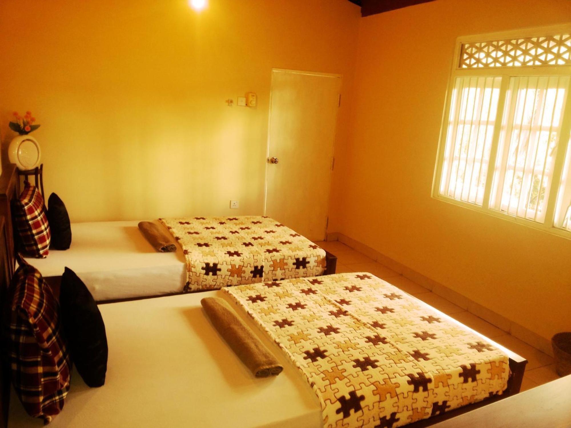 Hotel Tinaya Dambulla Værelse billede